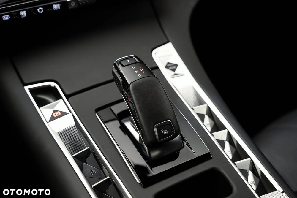 DS Automobiles DS 7 Crossback 1.6 PureTech Rivoli - 29