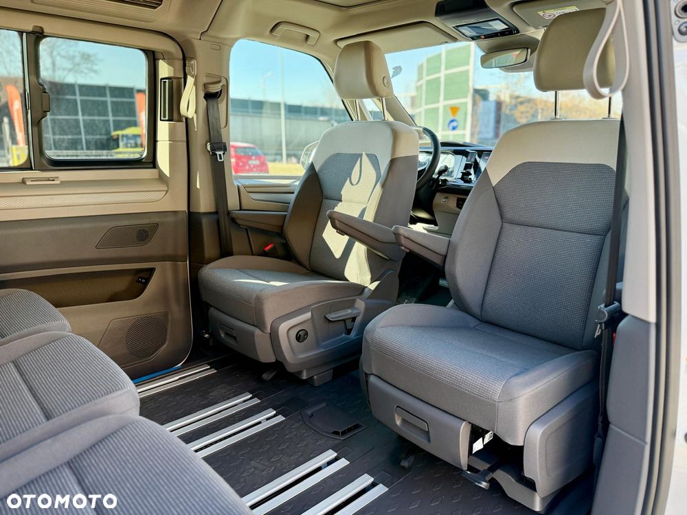 Volkswagen California - 32