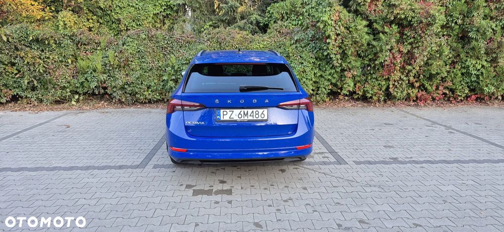Skoda Octavia 2.0 TDI Active - 6