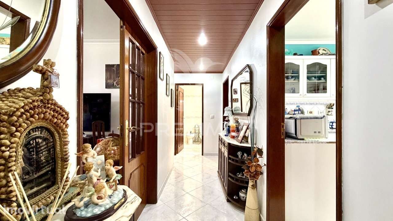 T2 com arrecadação na Quinta do Conde - Grande imagem: 4/23