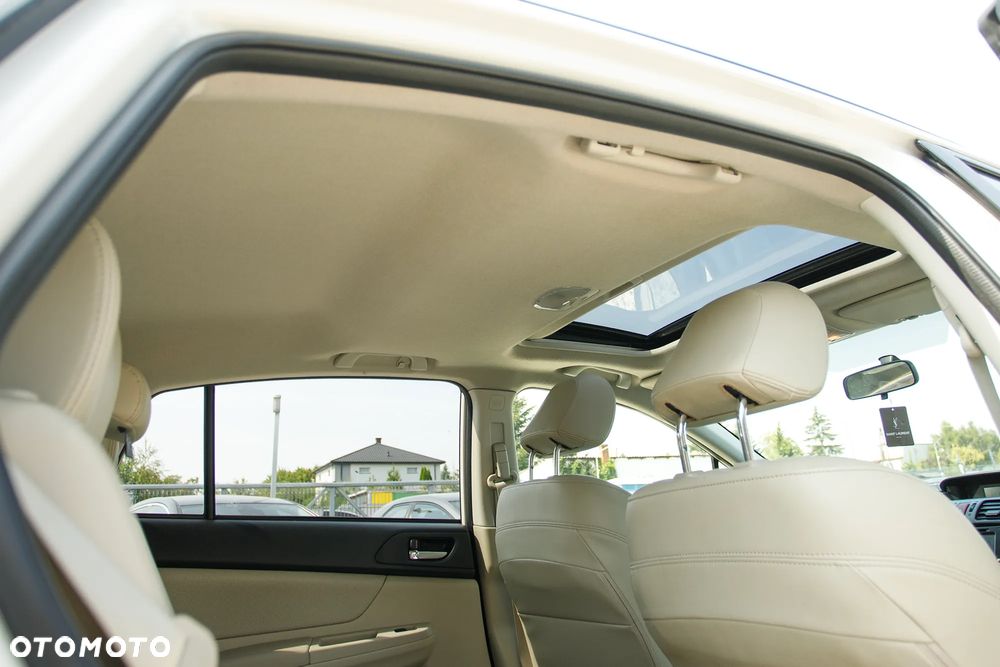 Subaru XV 2.0i Lineartronic Exclusive + - 26