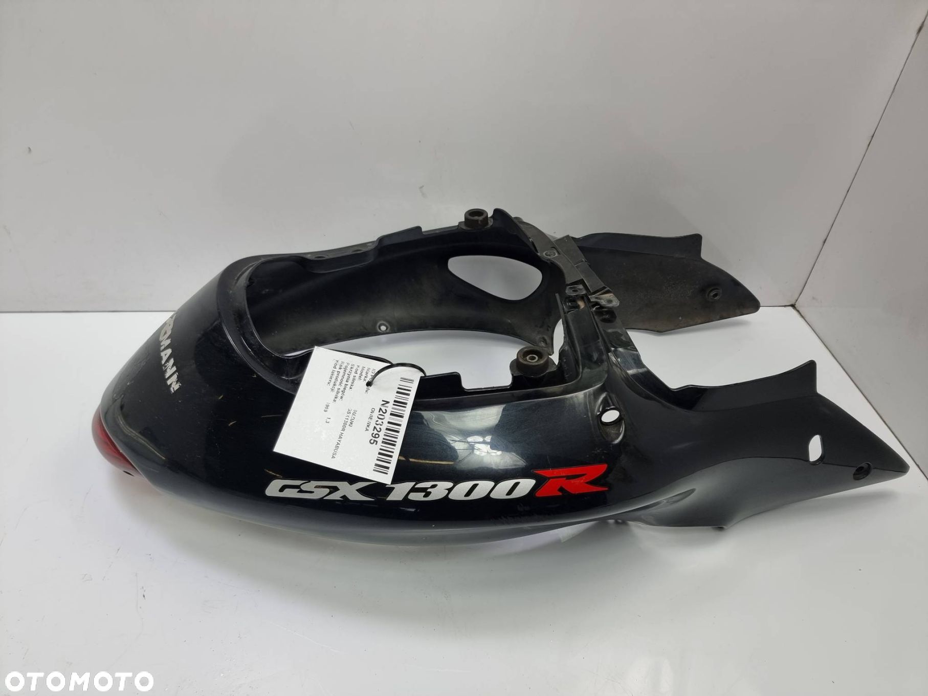 OWIEWKA SUZUKI GSX1300R HAYABUSA OGON - 1