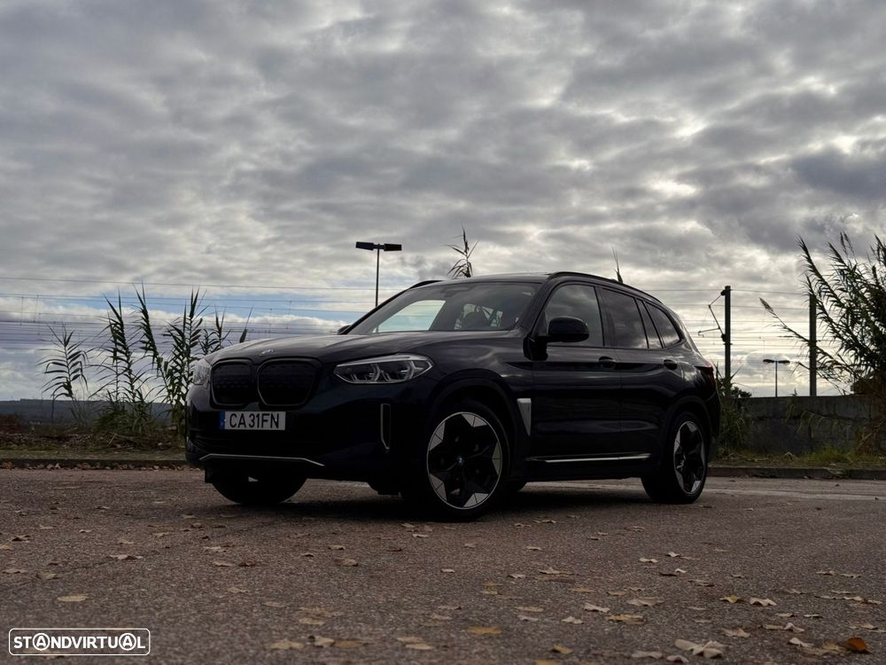 BMW iX3 Inspiring - 3