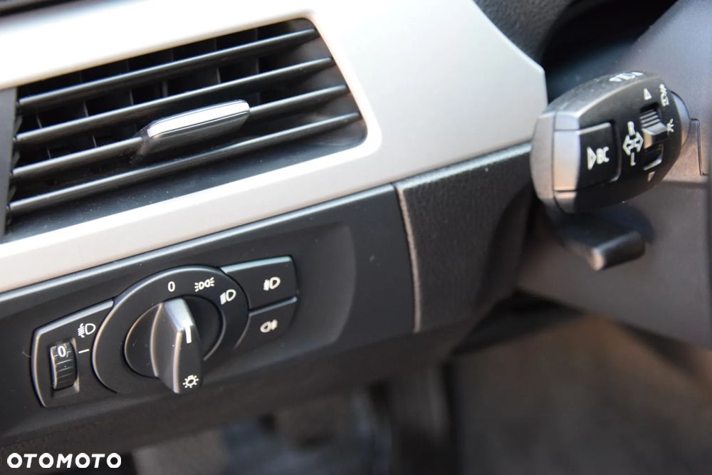 BMW Seria 3 - 29