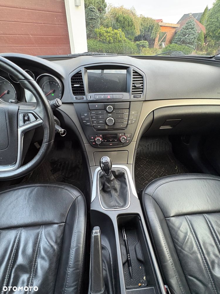 Opel Insignia - 17