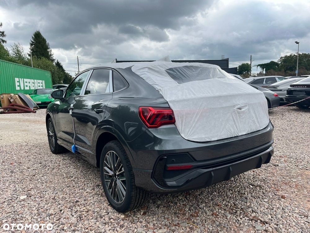 Audi Q3 Sportback - 3