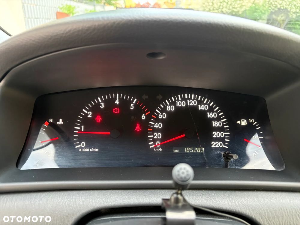 Toyota Corolla 2.0 D-4D Sol (air6) - 17