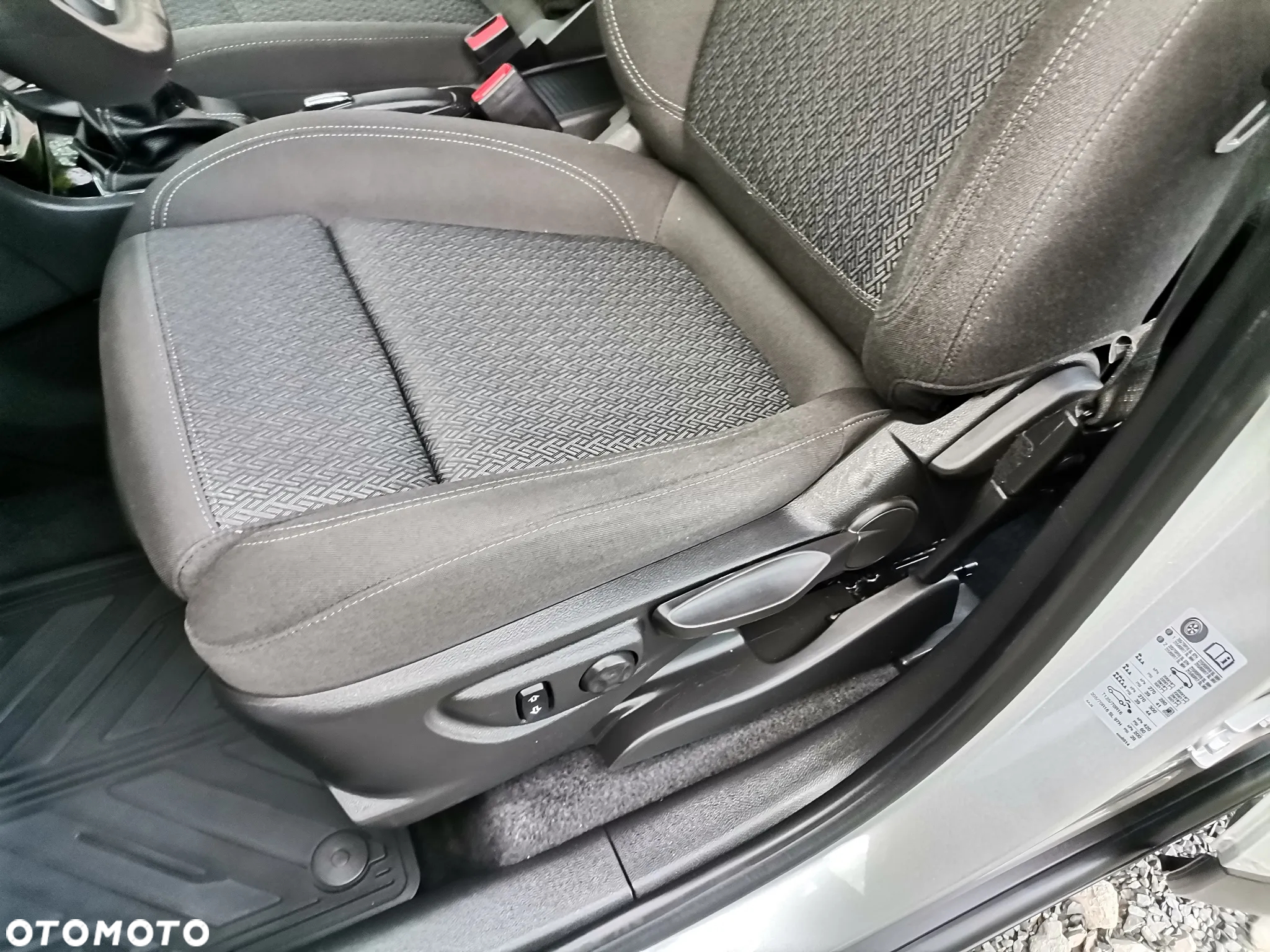Opel Mokka X 1.4 T Design Line S&S - 21