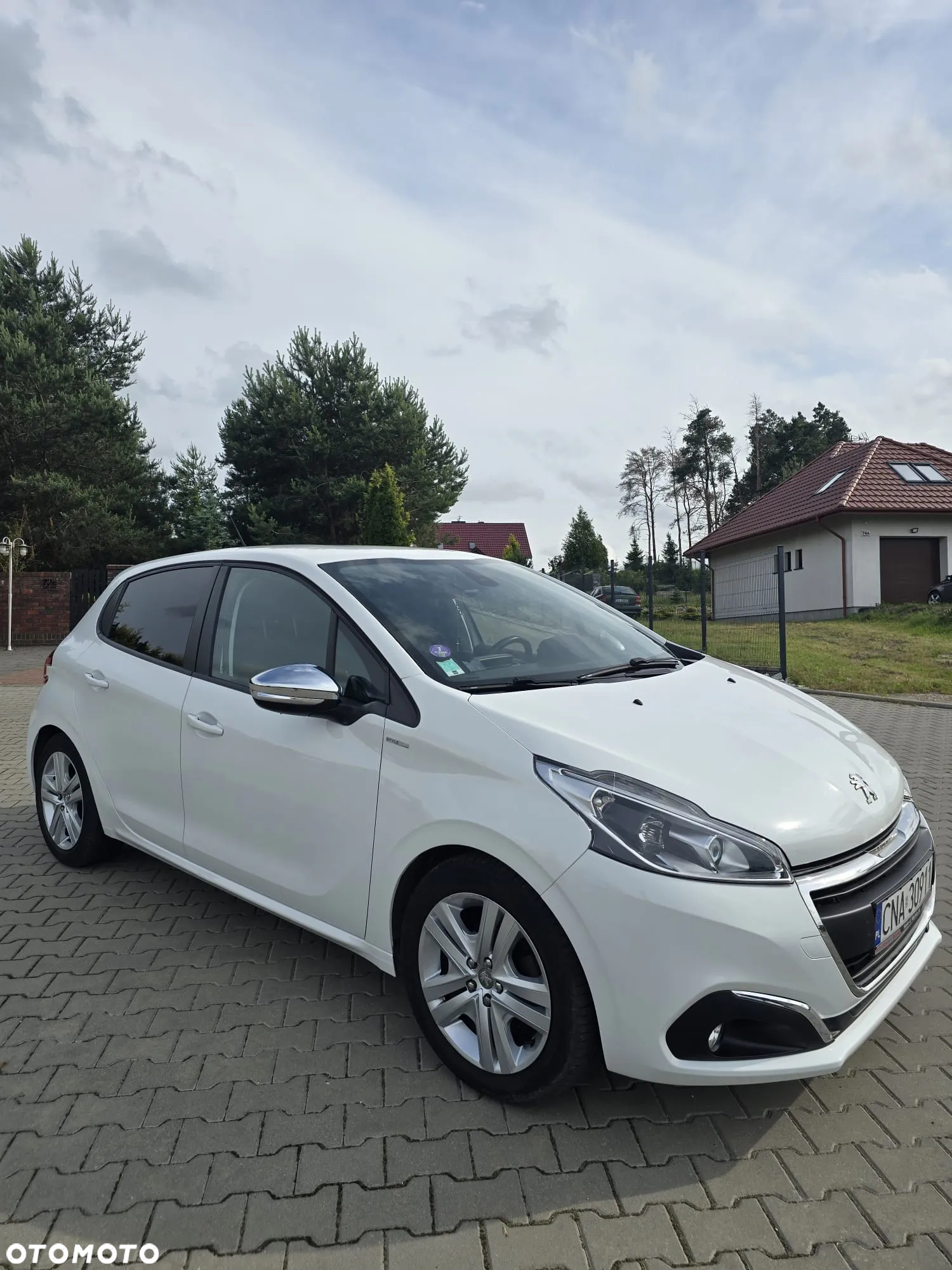 Peugeot 208 1.2 PureTech Style - 6