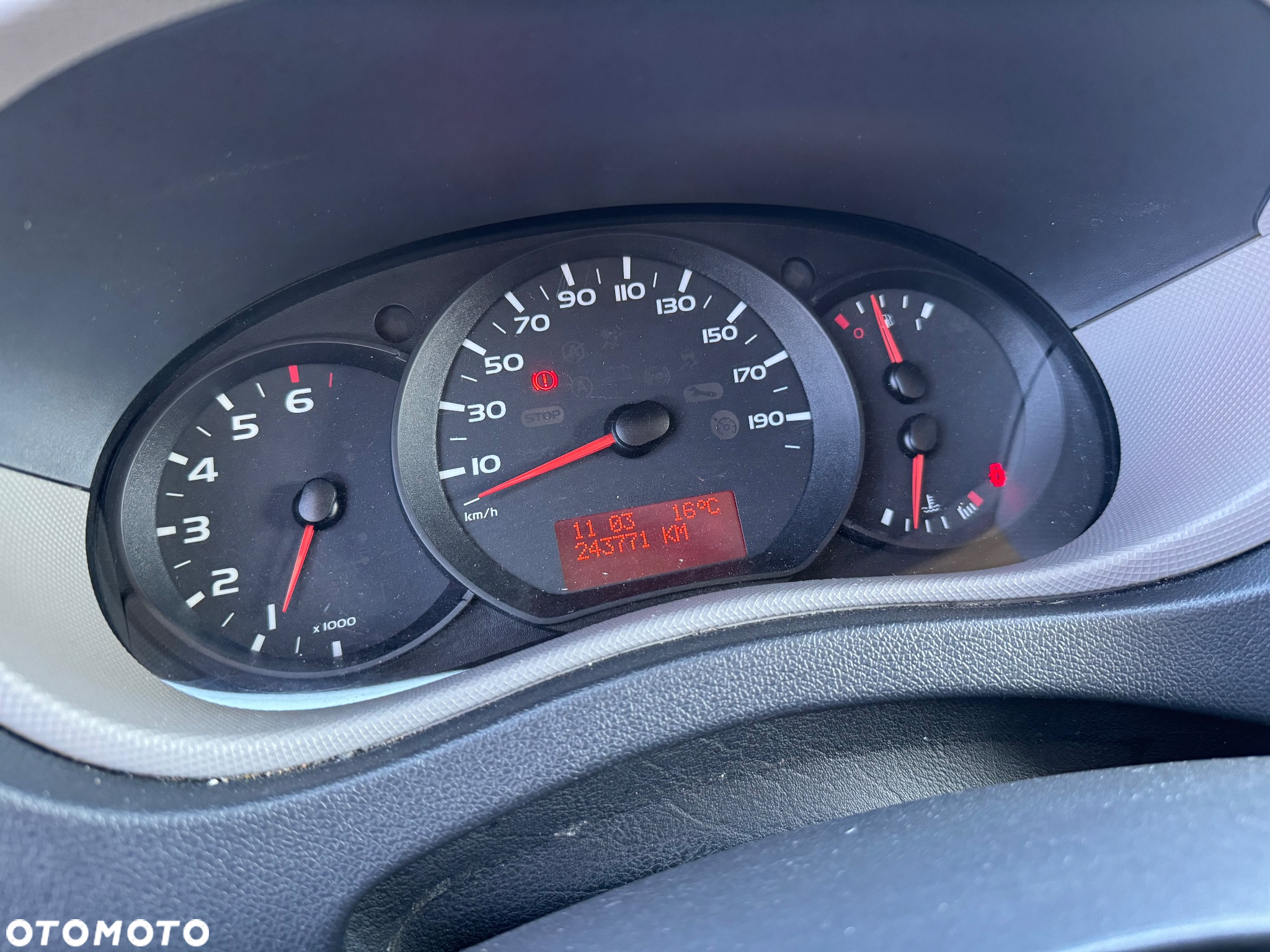 Renault Master 2016r. L3H2 Webasto 2xKLIMA 2xDrzwi Przesuwne Przetwornica 230V - 26