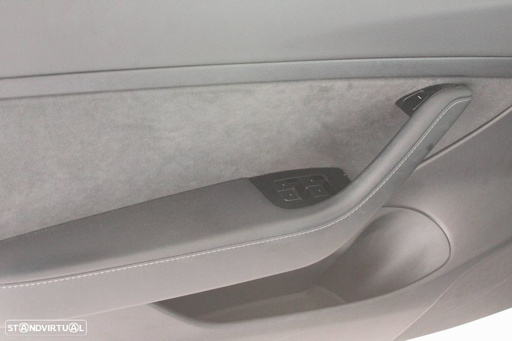 Tesla Model 3 Standard Range Plus RWD - 6