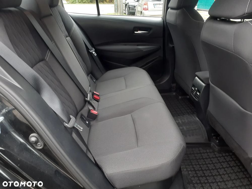 Toyota Corolla - 25