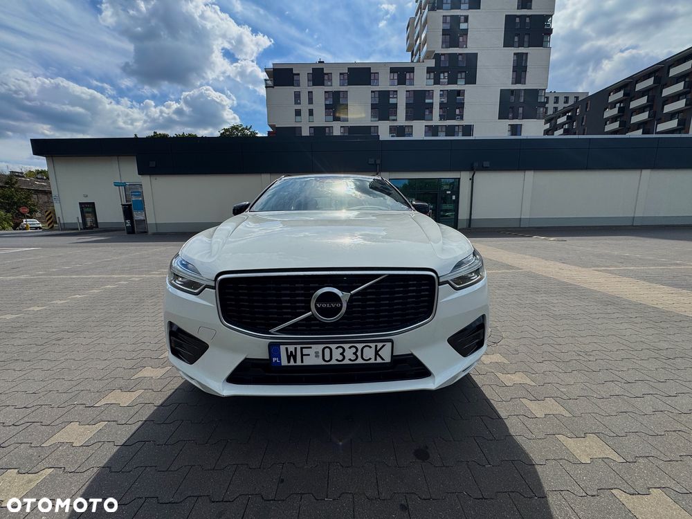 Volvo XC 60 B4 D AWD R-Design - 2
