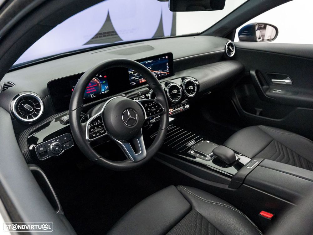 Mercedes-Benz A 250 e Style Plus - 13