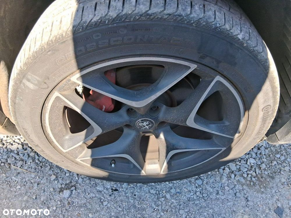 Alfa Romeo Stelvio 2.0 Turbo TI Q4 - 16