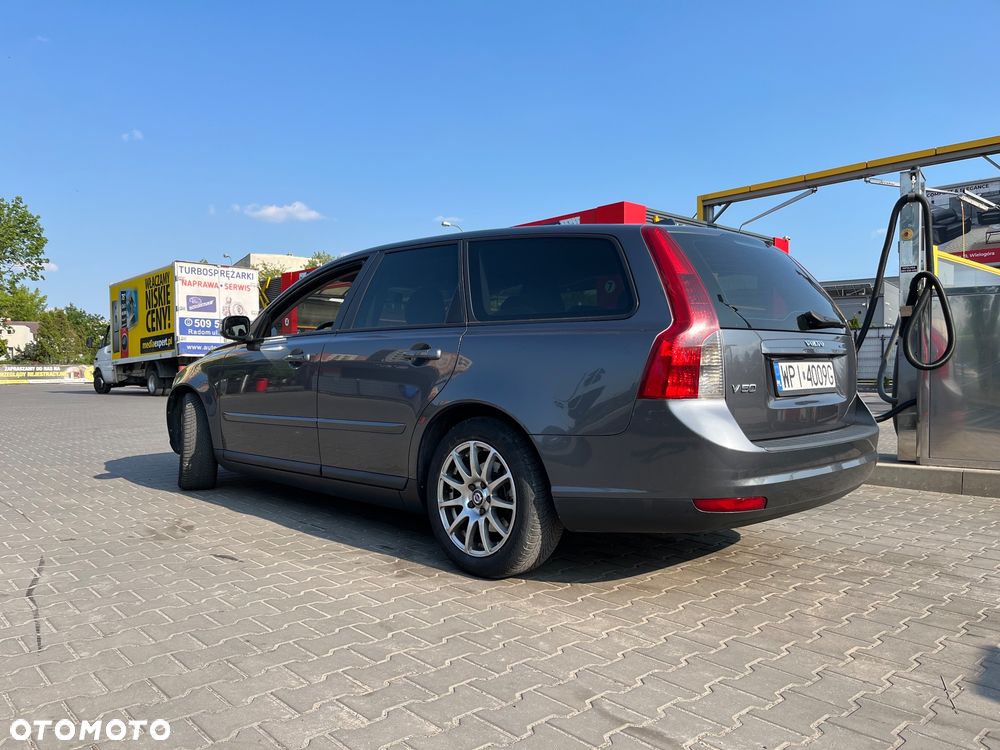 Volvo V50 2.0D Kinetic - 4