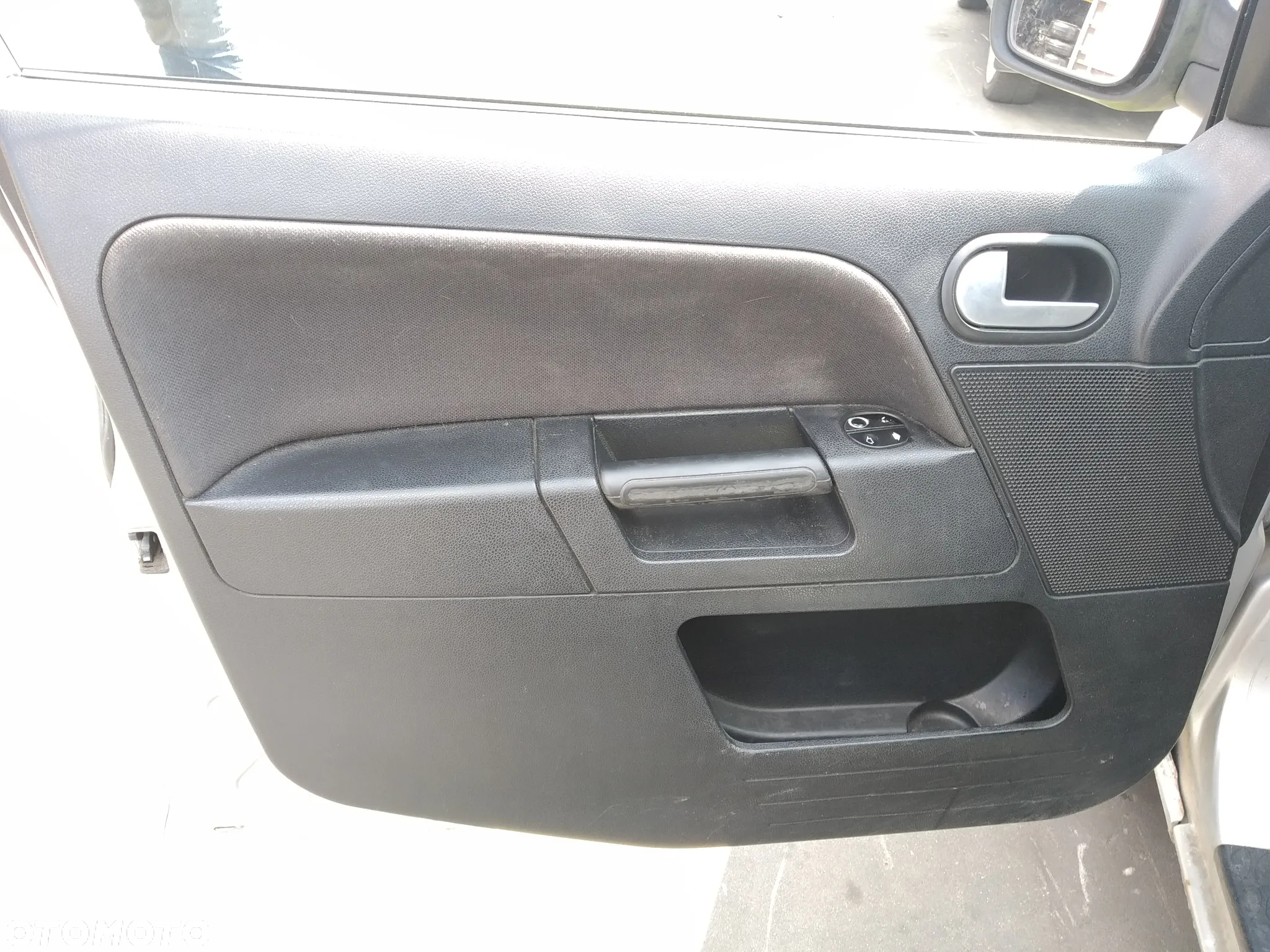 FORD FUSION I 05 - 12 1.6 TDCI HHJA - ZDERZAK TYL TYLNI PDC 62 - 29