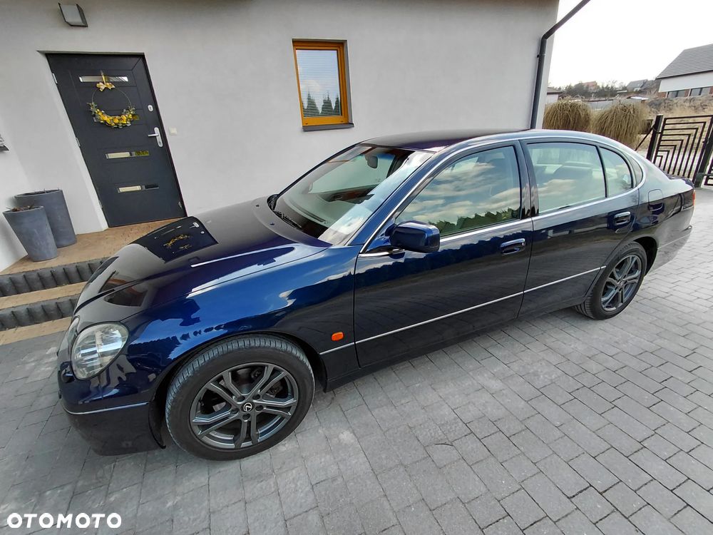 Lexus GS - 3