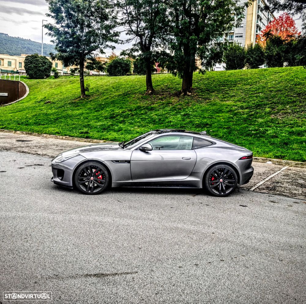 Jaguar F-Type Coupe P300 Aut. R-Dynamic Black - 36