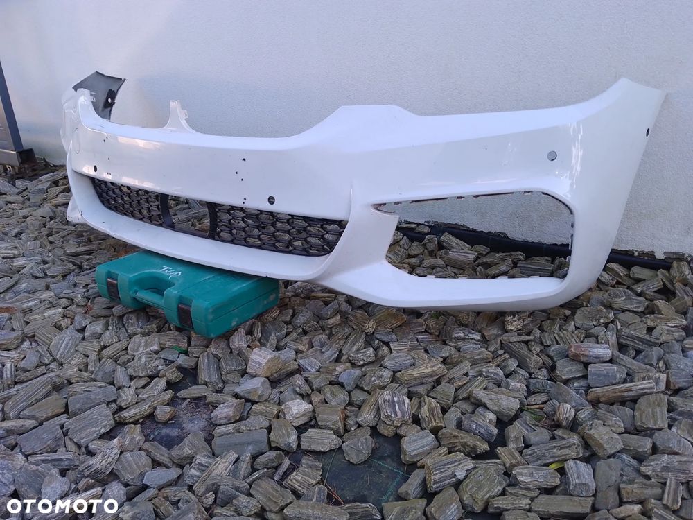 BMW 5 G30 G31 ZDERZAK PRZÓD PRZEDNI - 6