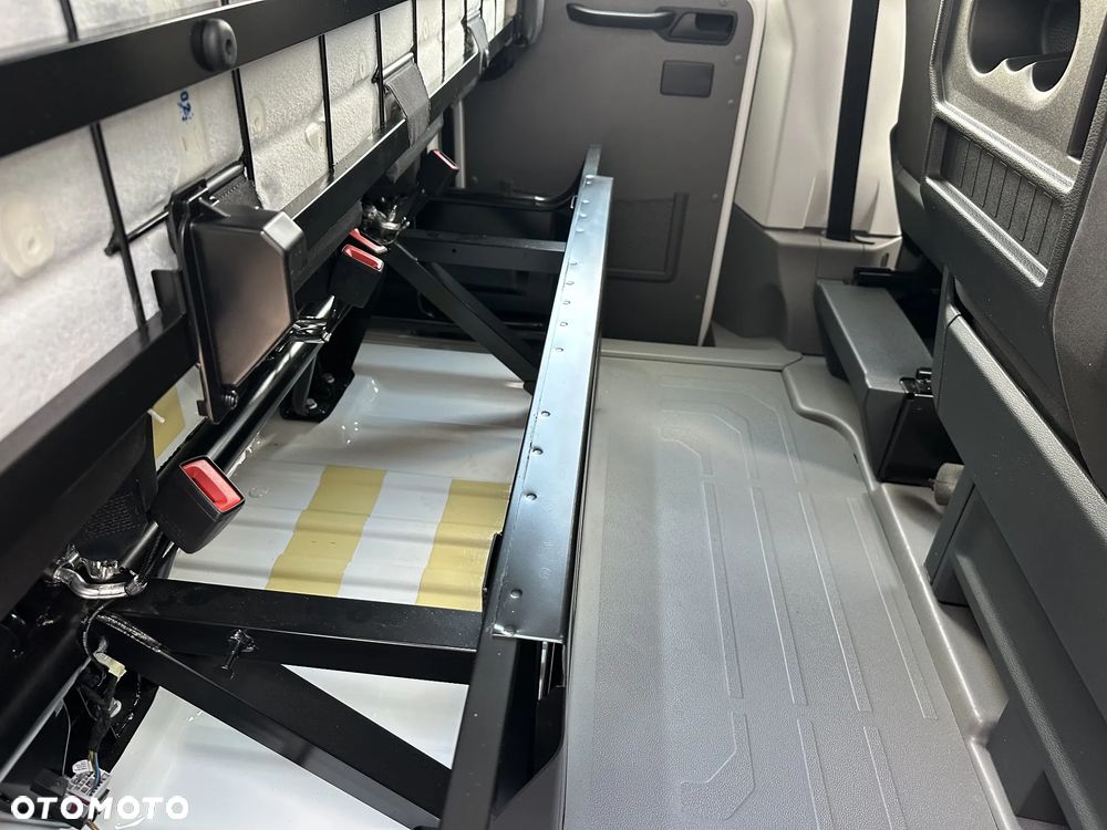 Volkswagen Crafter - 15