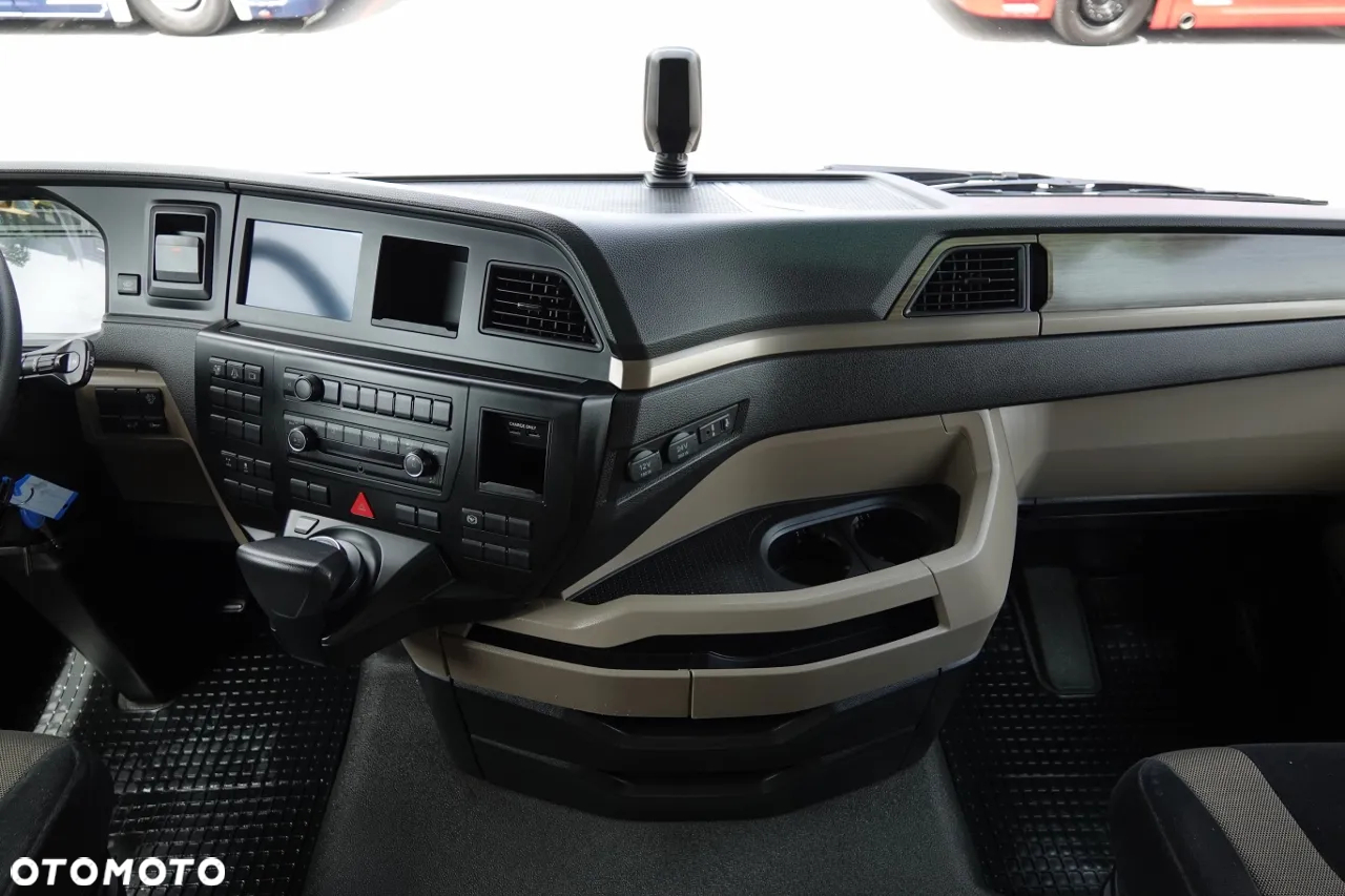 MAN TGX 18.510 / GX / RETARDER / NAVI / PO KONTRAKCIE SERWISOWYM / SPROWADZONY - 32