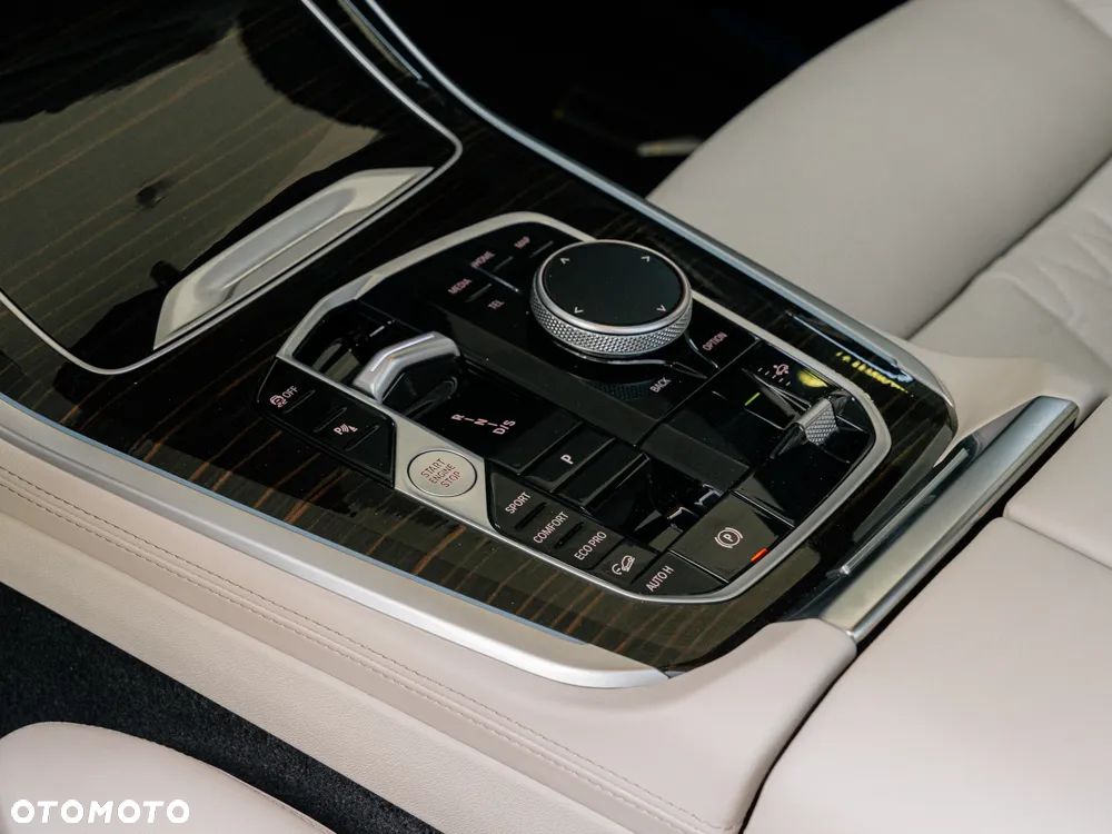 BMW X5 xDrive40d - 12