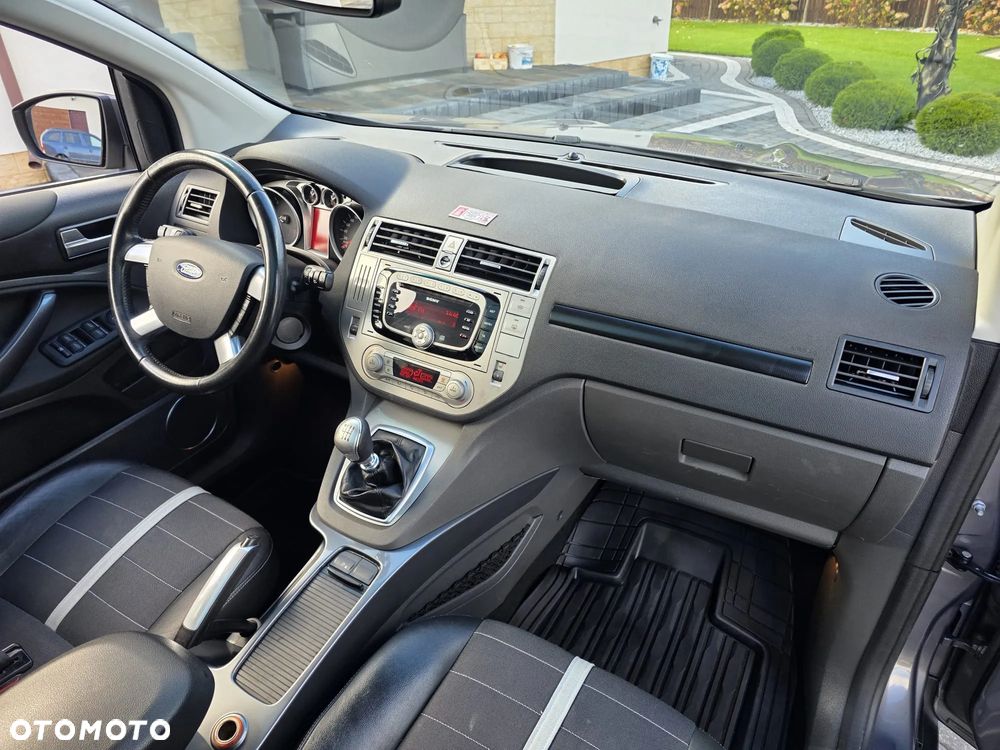 Ford Kuga 2.0 TDCi 4WD Titanium - 16