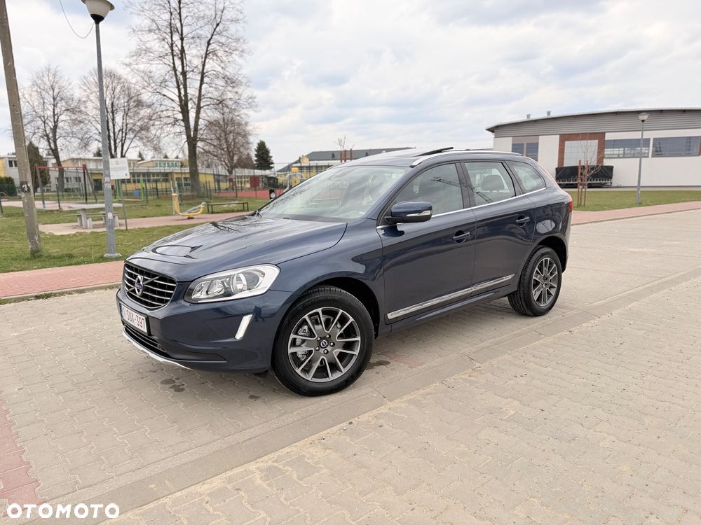 Volvo XC 60 D3 Momentum - 3