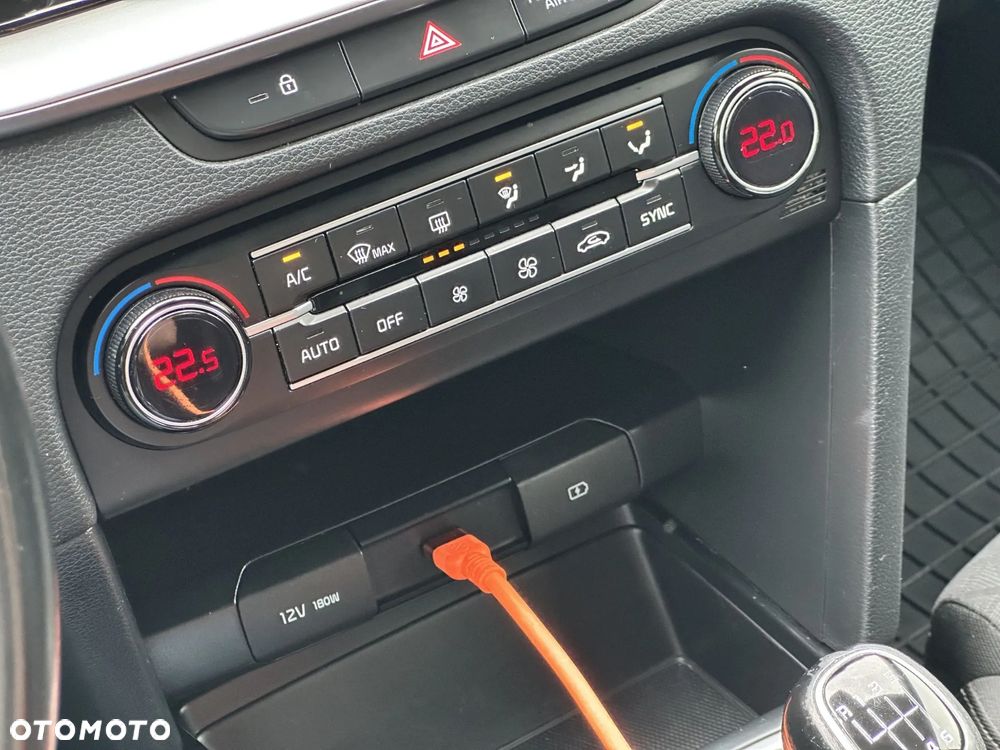 Kia Ceed 1.0 T-GDI M - 25