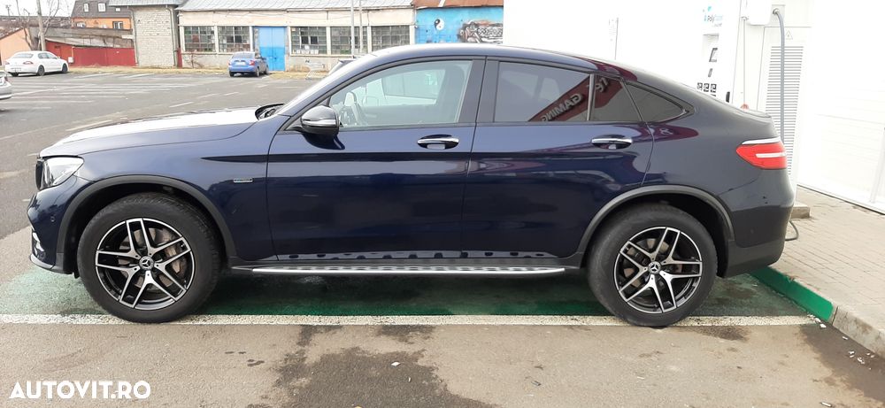 Mercedes-Benz GLC Coupe 350 e 4Matic 7G-TRONIC AMG Line - 7