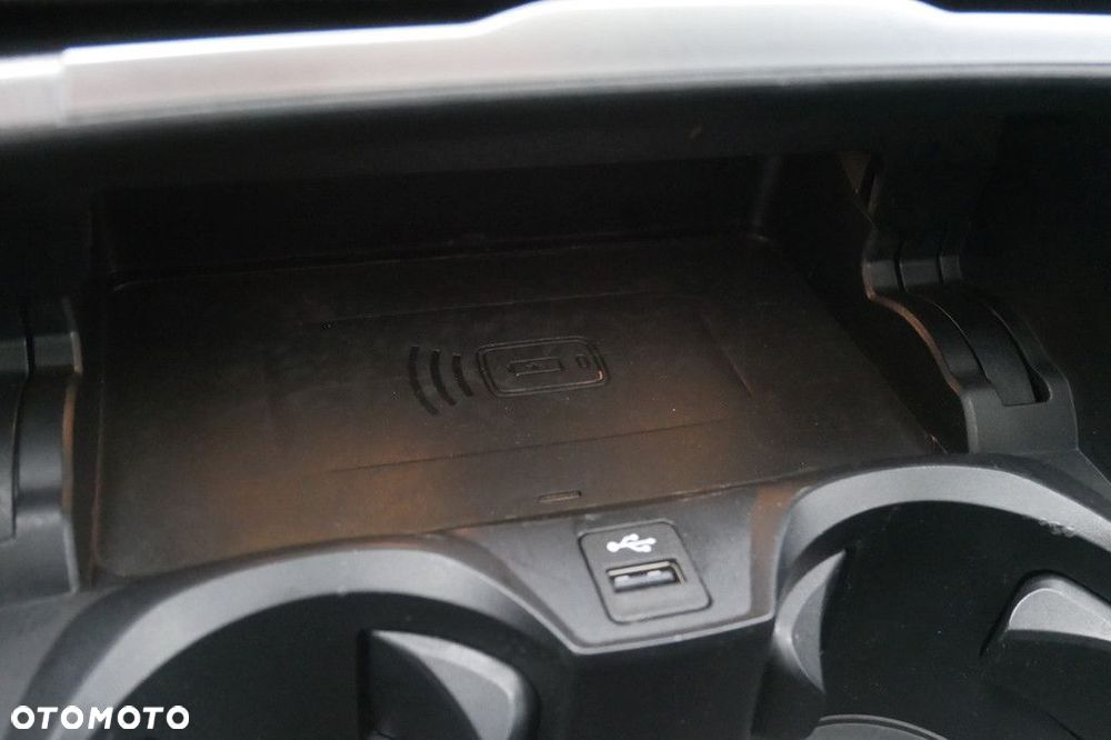BMW Seria 3 - 26