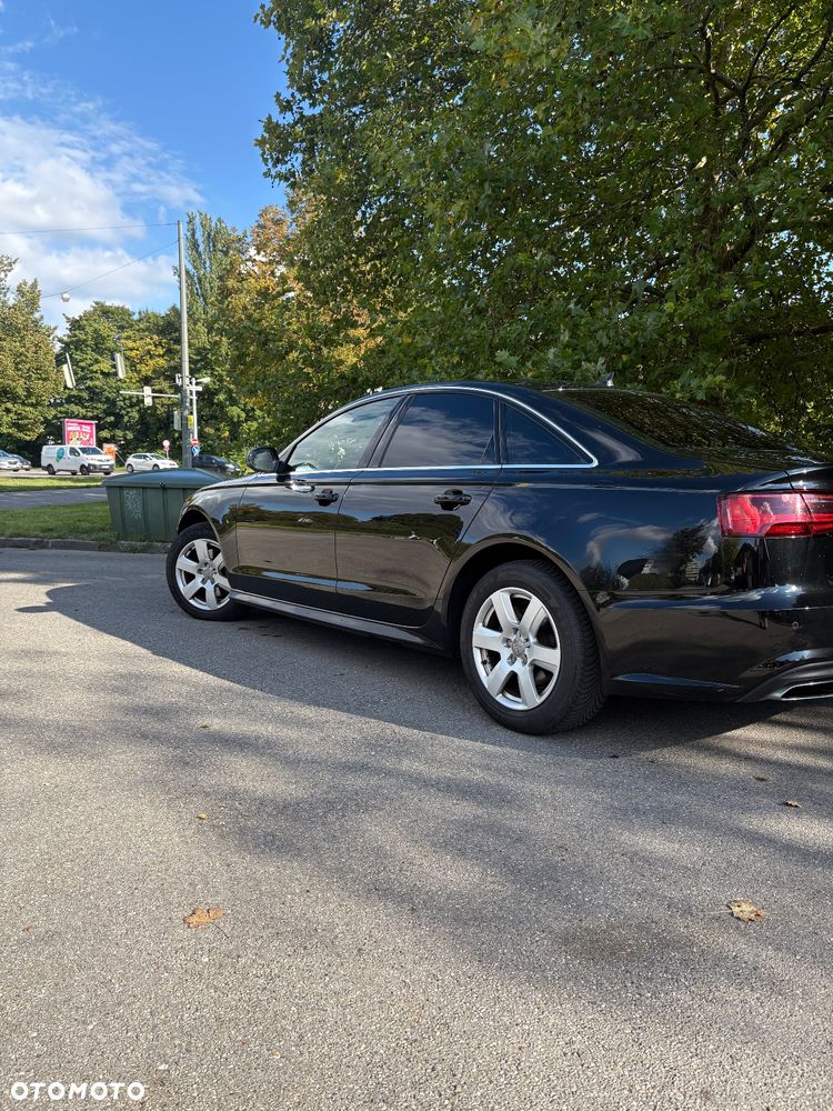 Audi A6 - 4