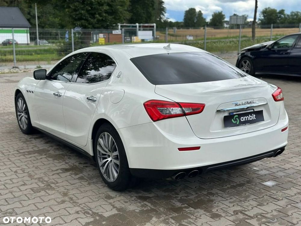 Maserati Ghibli - 12