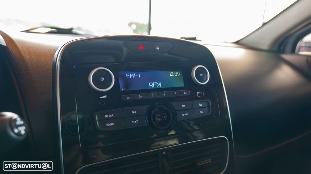 Renault Clio 1.5 dCi Zen - 16