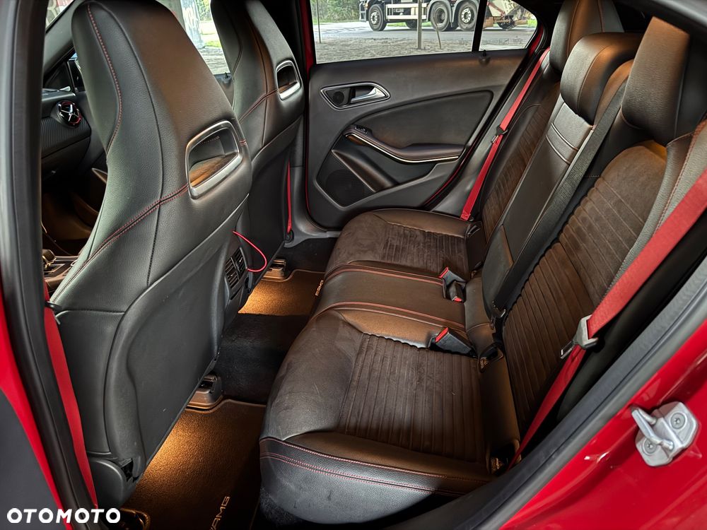 Mercedes-Benz Klasa A 45 AMG 4-Matic - 10