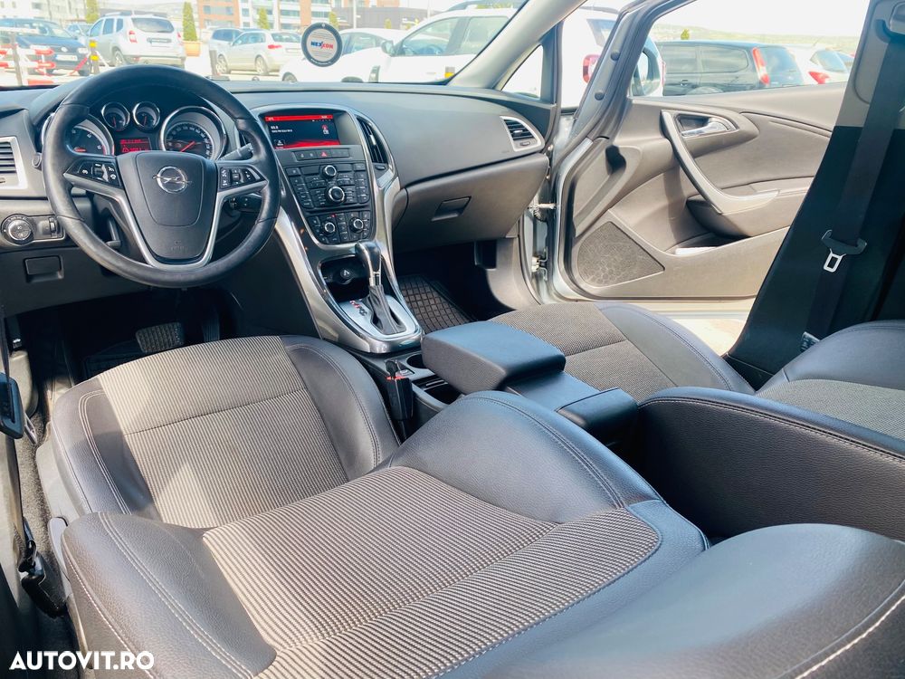 Opel Astra 2.0 CDTI DPF Automatik Sport - 12