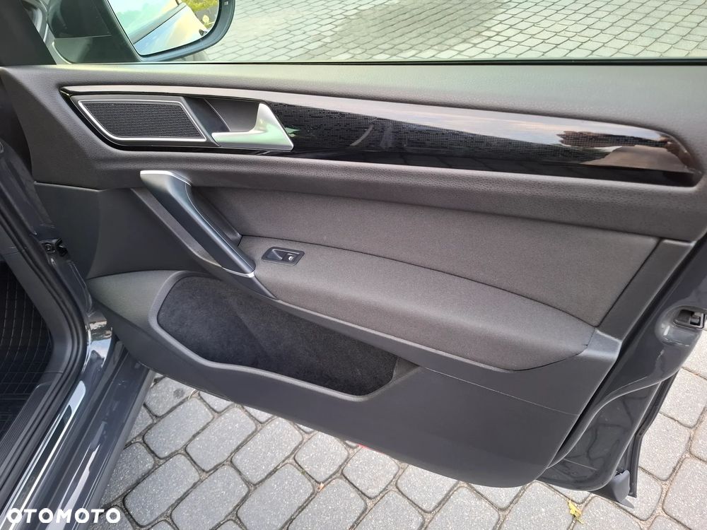 Volkswagen Golf Sportsvan SV 2.0 TDI BMT Highline - 28