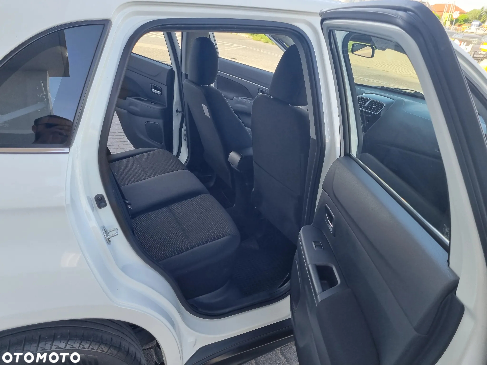 Mitsubishi ASX 1.6 DID Invite - 8