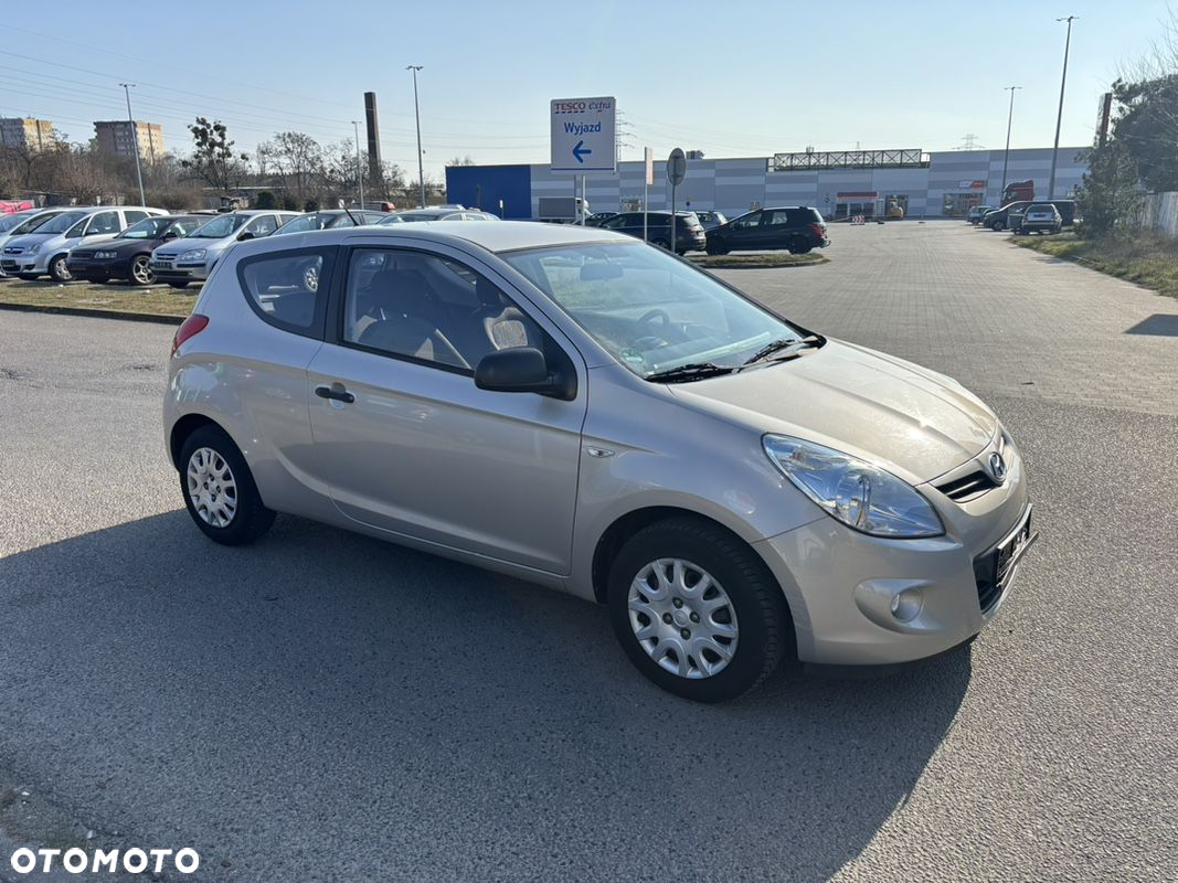 Hyundai i20 1.2 Classic - 11