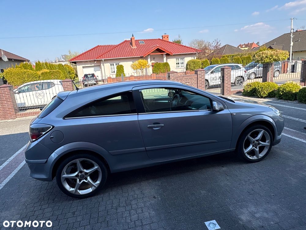 Opel Astra 1.6 Innovation - 10