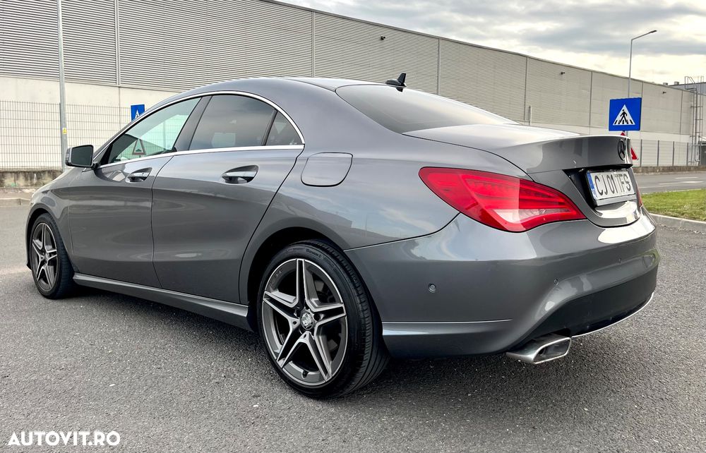 Mercedes-Benz CLA 200 - 4