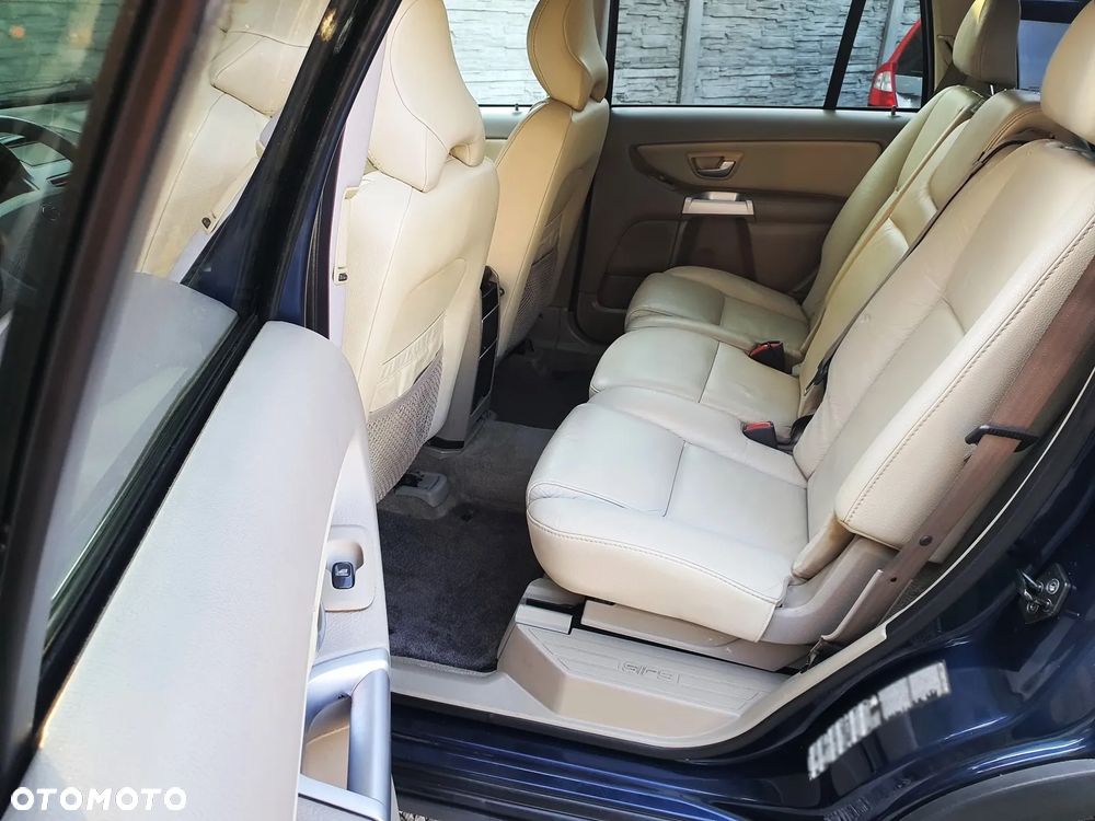 Volvo XC 90 - 5