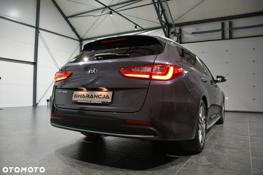 Kia Optima Plug-in Hybrid - 7