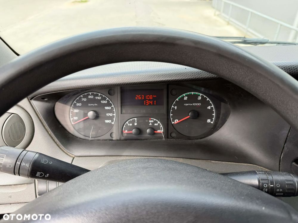Iveco 35C13 - 5