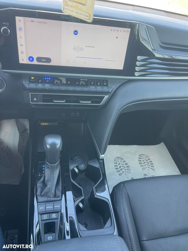 TOYOTA Camry 2025 — imagine 19