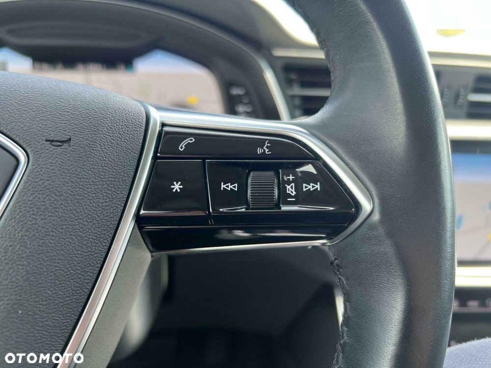 Audi A6 - 12