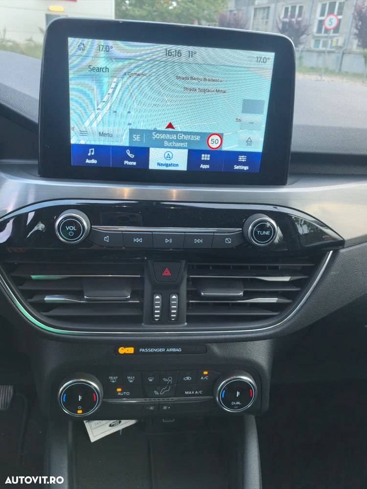 Ford Kuga - 18