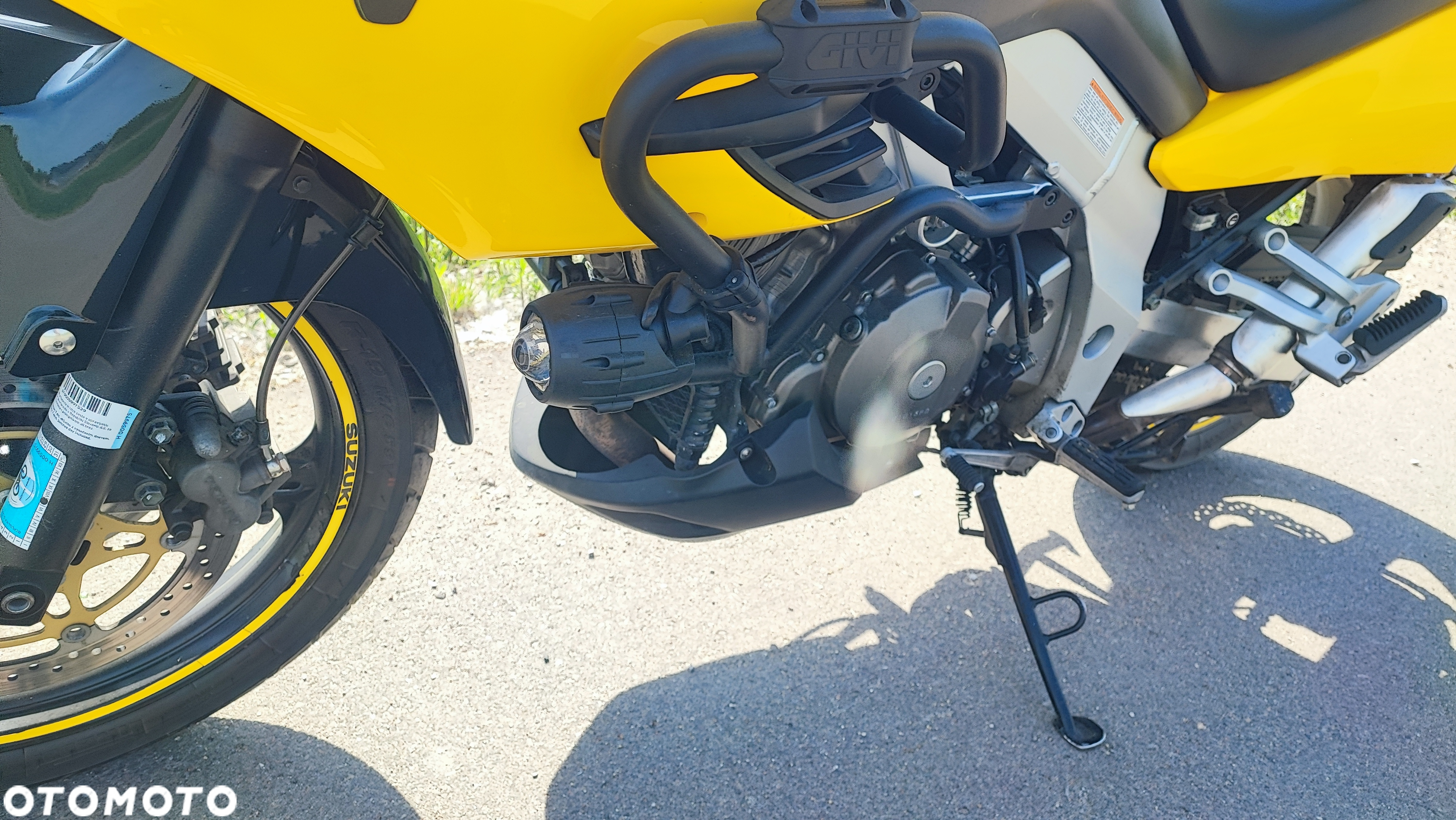 Suzuki V-STROM - 7