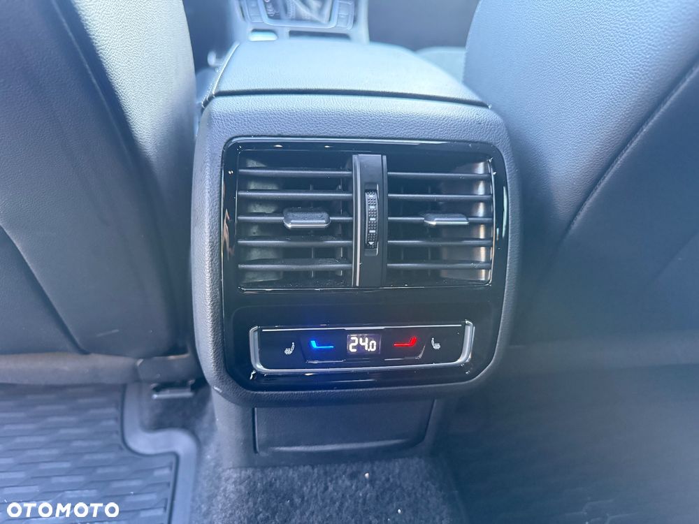 Volkswagen Arteon 2.0 TSI R-Line DSG - 29